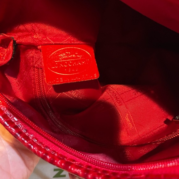 Longchamp Le Roseau Red Croc-Embossed Crossbody Bag - Picture 6 of 7